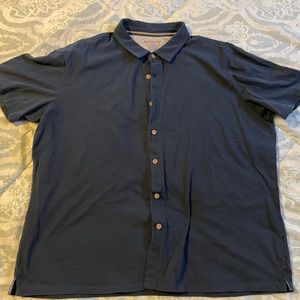 Men’s Short Sleeve Button-up Knit Shirt